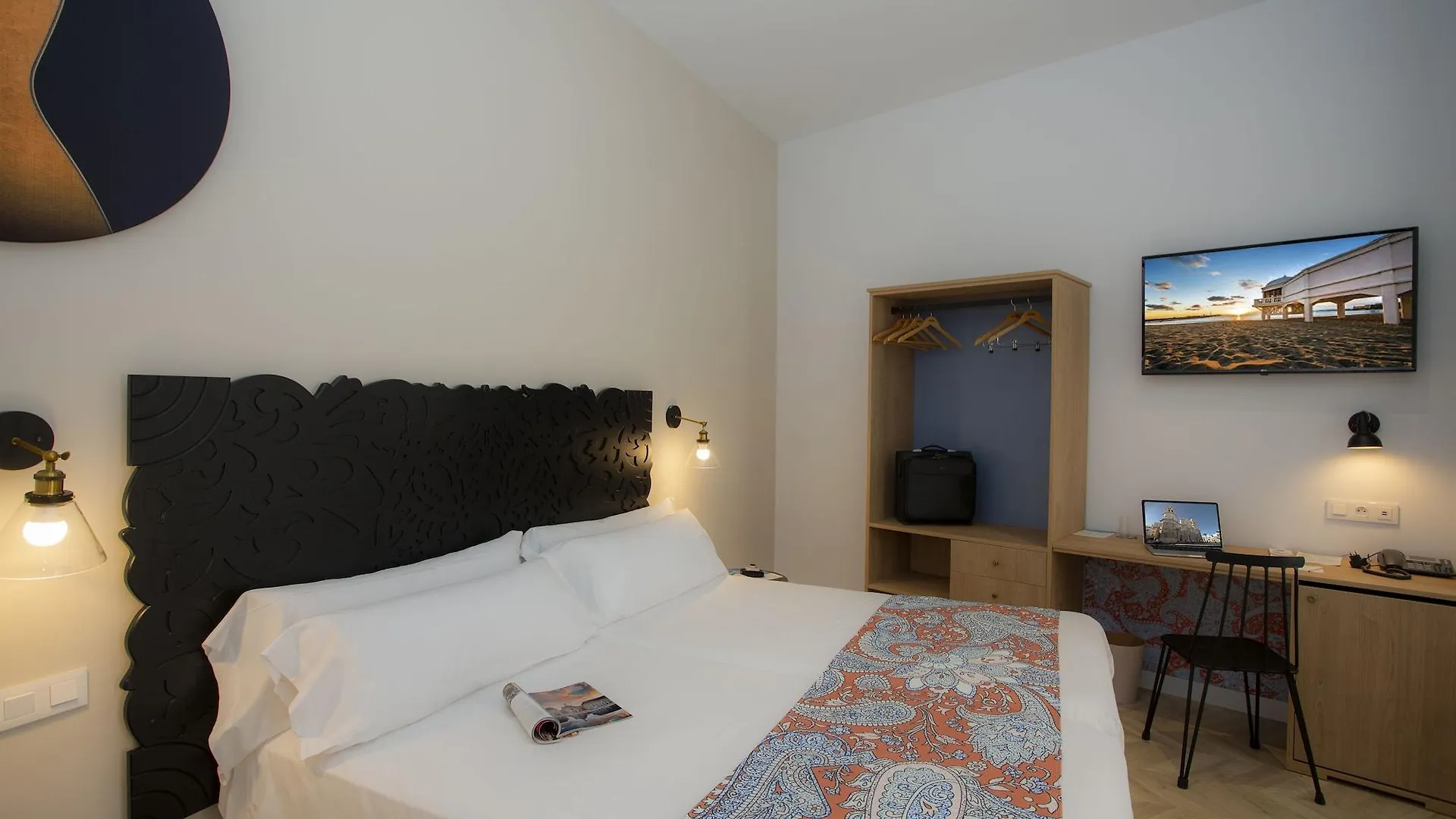 Casual Con Duende Cadiz Hotel
